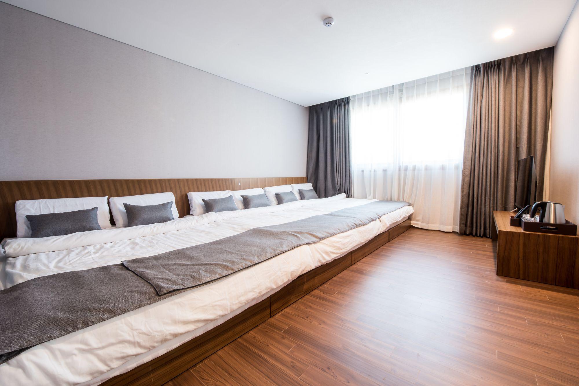 ซิลลา บูทิก โฮเต็ล พรีเมียม Hotel คยองจู ภายนอก รูปภาพ