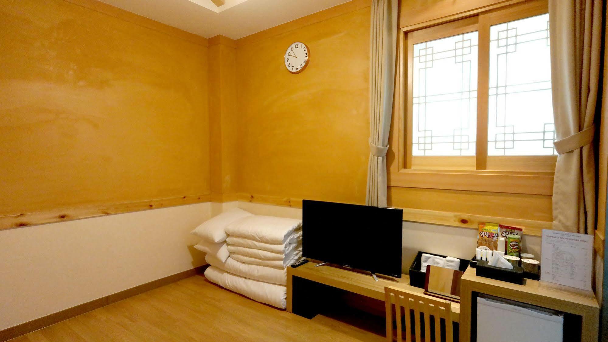ซิลลา บูทิก โฮเต็ล พรีเมียม Hotel คยองจู ภายนอก รูปภาพ